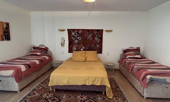 Les Touches-de-Perigny Casa | Chambre Familiale