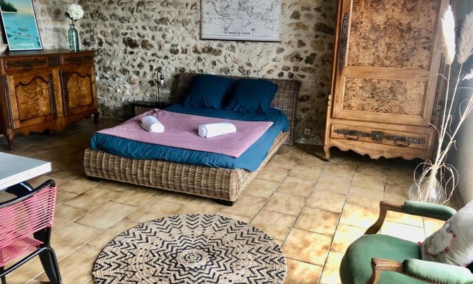 Quincay Cama Y Desayuno | Chambre indépendante