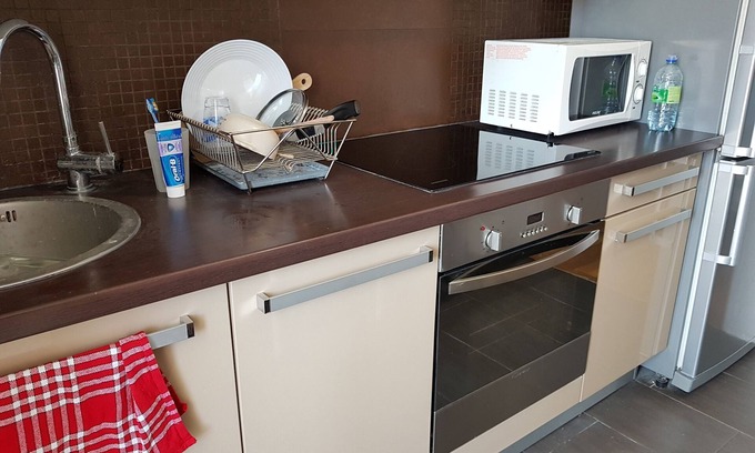 Toulon Cama Y Desayuno | Chambre Privée vue Montagne Pour 2 Personnes