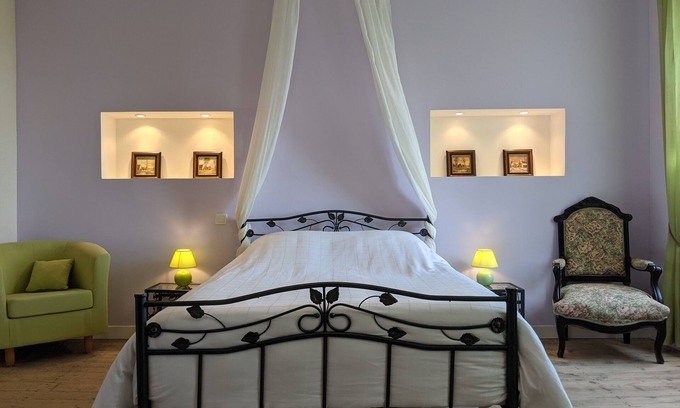 Montaillou Cama Y Desayuno | Chambre Romantique Dans un Maison D'hôtes au Plein Nature et Lhistoire Cathare