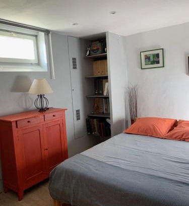 Maisons-Laffitte Cama Y Desayuno | Chambre souplex au calme chez l'habitant