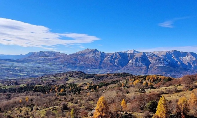 Saint-Bonnet-en-Champsaur Apartamento | Champsaur : Authentic gîte 1250m - Exceptional mountain view - Garden