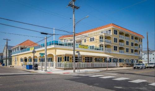 North Wildwood Apartamento | Champagne Island Resort Unit 107