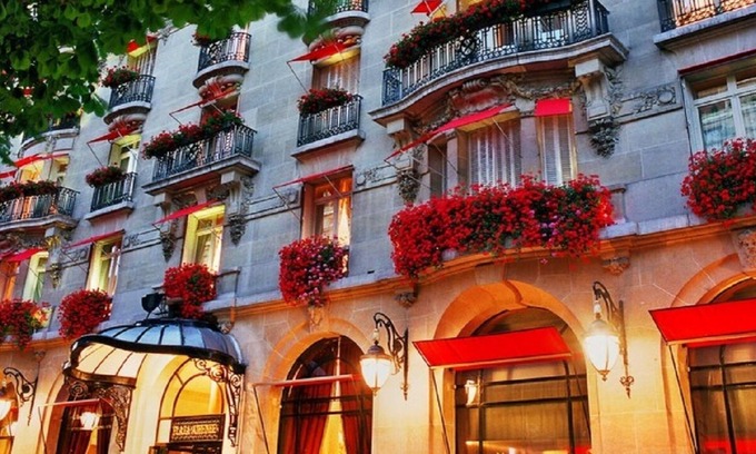 8th Arrondissement Apartamento | Champs Elysees-the mythical Avenue of Paris-an elegant space of 160m2
