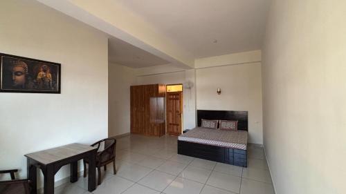 Rohru Casa | Chanshal midway