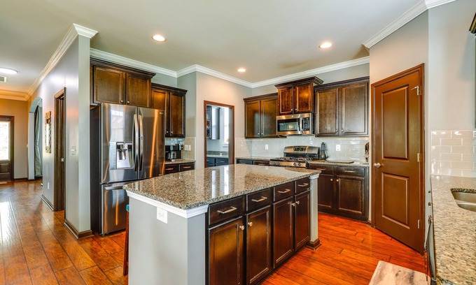 Chapin Cabaña | Chapin Vacation Rental ~ 5 Mi to Lake Murray!