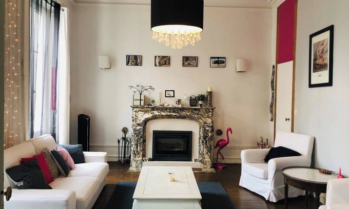 Chateauroux Casa | Character house-4 bedrooms-city center-wifi-garden