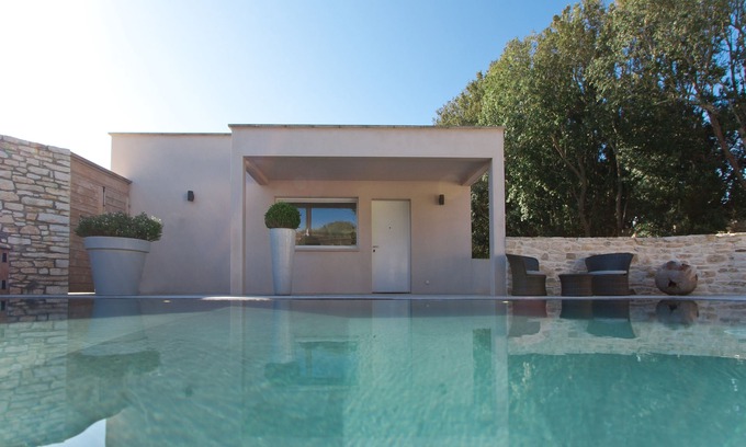 Bonifacio Villa | Casa Di Valle, casa de carácter con piscina climatizada