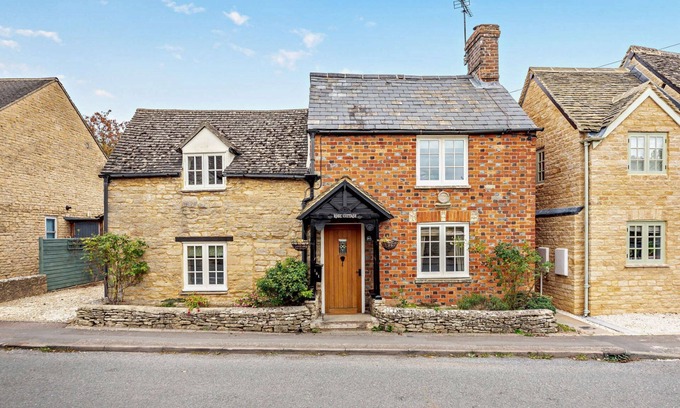 Freeland Cabaña | Characterful Cotswold cottage with separate annexe - Rose Cottage