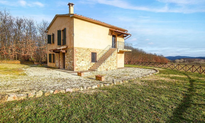 Chiusdino Casa | Alojamiento de 5 habitaciones en Chiusdino