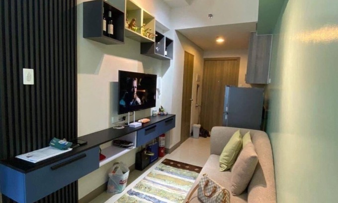Pasay Condominio | Charie Sky View at Coast Residences near PICC CCP WTC Star City MOA Naia Airport