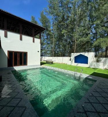 Kampung Gok Kapur Casa | Charis Tanjong Jara, Beach & Pool Villa Sapphire