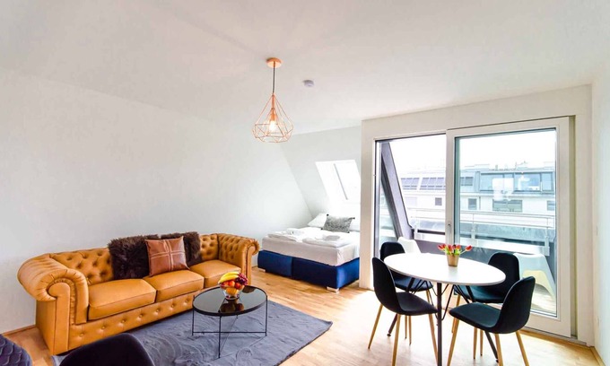 Weißgerber Apartamento | ★Charismatic Vienna Oasis★ | 5★ Location + Balcony