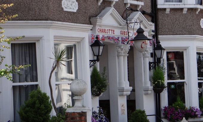 West Hampstead Casa | Charlotte Guest House