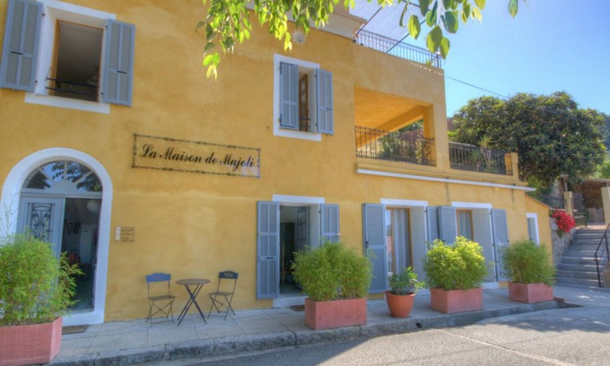 Pila-Canale Apartamento | Charm, beautiful view, large terrace, garden and swim spa