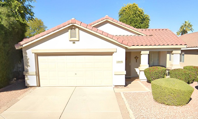 Maryvale Village Casa | Charm & Comfort! Cozy, Warm, Peaceful, feel at home the moment you walk in.
