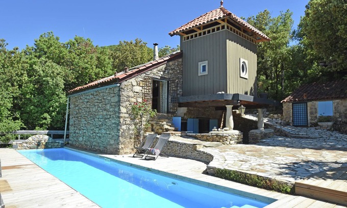 Saint-Etienne-d'Albagnan Villa | Encantadora villa con piscina privada