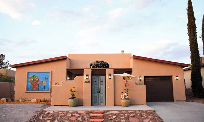 Mesilla Casa | Charm of Mesilla - New Cozy exquisitely furnished home.