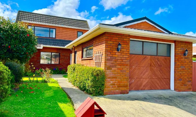 Palmerston North Cama Y Desayuno | Charm on Chippendale