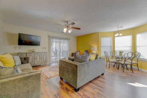 Irmo Casa | Charm on Clouser 3BR-3 BA