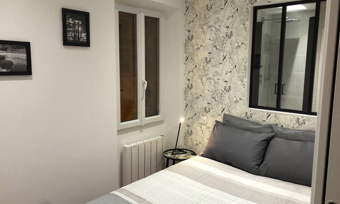 Sanary-sur-Mer Apartamento | Charmand 40 m2 cosy nest in the heart of Sanary's historic center