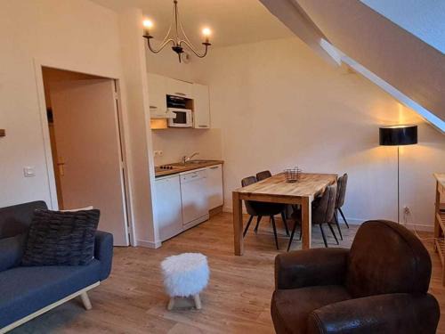 Vignec Apartamento | Charmant 2 Pièces Cabine Rénové avec Piscine à Vignec, 6 Personnes - FR-1-504-596