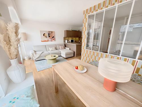 Deauville City Centre Apartamento | Charmant Appartement au Cœur de Deauville avec Balcon et plage à 10 min à Pied