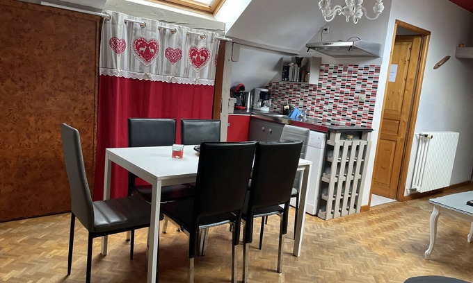 Munster Apartamento | Charmant Appartement au Coeur de Munster