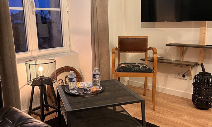 Angouleme Apartamento | Charmant Appartement