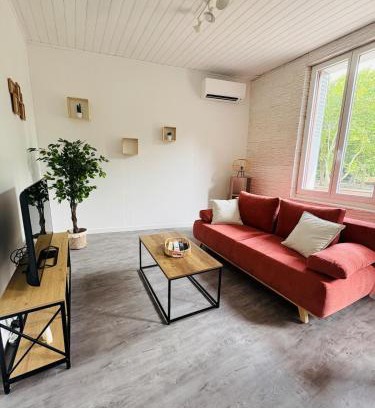 Soual Apartamento | Charmant appartement rénové l Climatisé l Soual