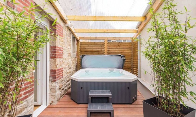 Guingamp Apartamento | Charmant Duplex avec jacuzzi, Guingamp centre