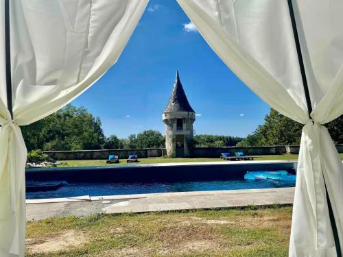 Saint-Cyran-du-Jambot Casa | Charmant gîte en Berry avec terrasse et bain nordique - FR-1-591-730
