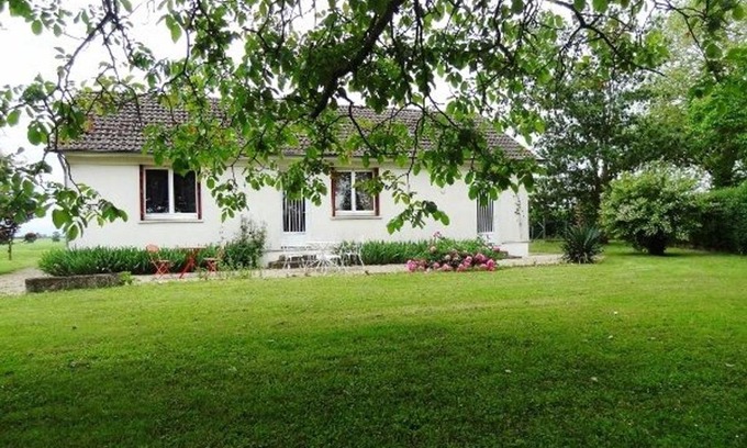 Bengy-sur-Craon Casa | Charmant Gîte Familial avec Grand Jardin et Confort Moderne à Bengy-sur-Craon - FR-1-586-33