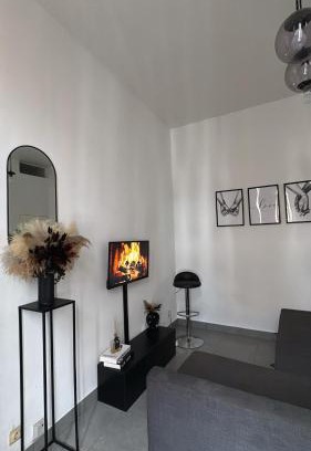 Mellet Apartamento | Charmant studio à 5 min de la Gare du Midi, 1-2 pe