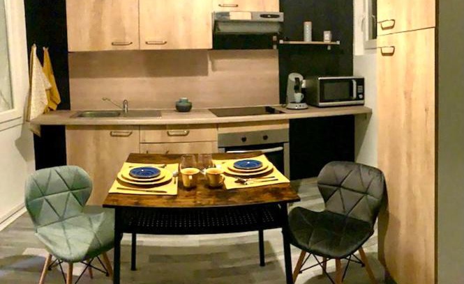 La Real Apartamento | Charmant studio Climatisé Centre Historique