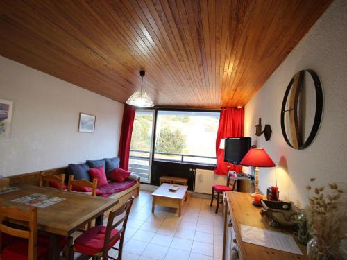 Chamrousse Apartamento | Charmant T2 cabine au pied des pistes à Chamrousse - FR-1-549-82