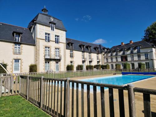 Baden Apartamento | Charmant T3 plain-pied avec terrasse privée, parking gratuit et piscine à Baden