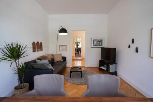 Breite Apartamento | Charmante Altbauwohnung am Rhein