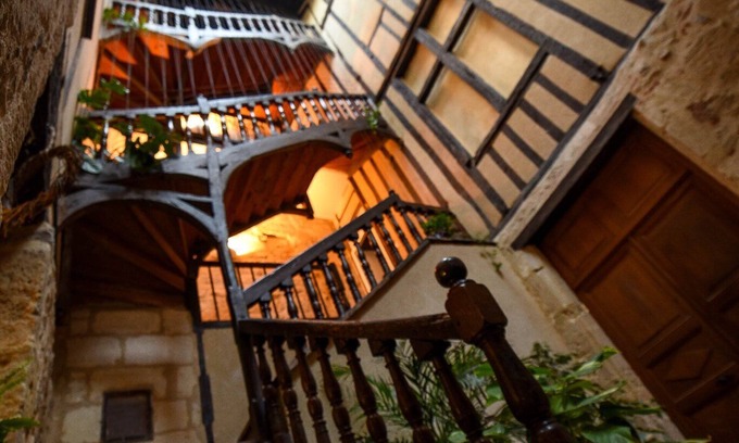 La Reole Casa | Charmante Auberge de Jeunesse Privatisée / Gîte