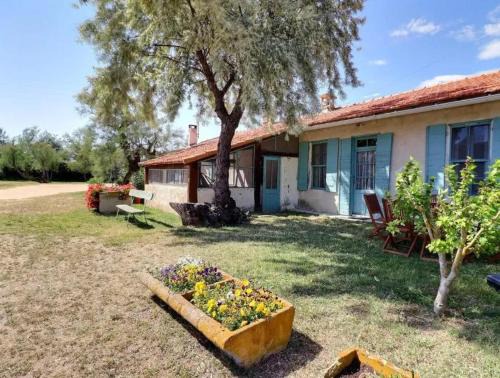 Arles Casa | Charmante maison en Camargue avec piscine partagée