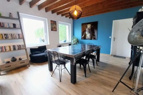 Annezin Casa | Charmante maison de campagne avec jardin