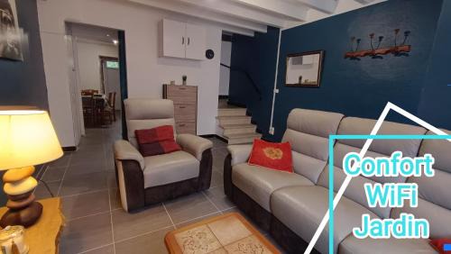Revel Casa | Charmante Maison de Village T3 Rénovée et son Jardin
