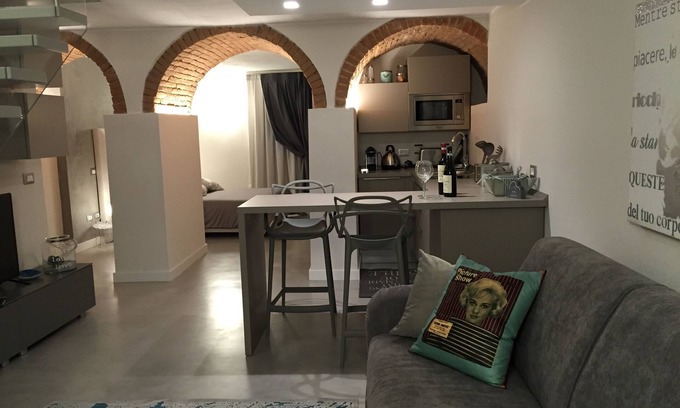 Citta Antica Apartamento | Lujo y elegancia en Verona. A pocos pasos del casco antiguo