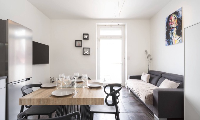 Poincare - Foch - Anatole France - Croix de Bourgogne Apartamento | Charme Poincaré