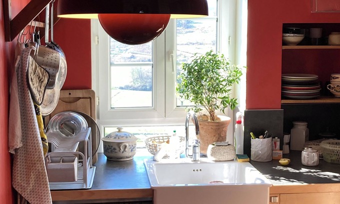 Pouilly-le-Monial Casa | Charming golden stone house with swimming pool. Pets welcome!