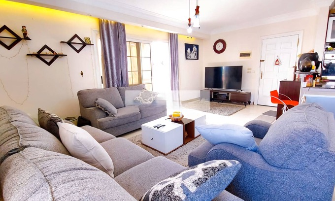 Sharm El Sheikh Apartamento | Charming 2-bedroom apartment in Sharm el sheikh with AC & High-speed Wi-Fi.