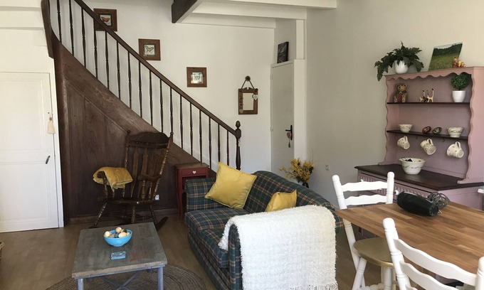 Montemboeuf Casa | Charming 1-bed cottage Montemboeuf