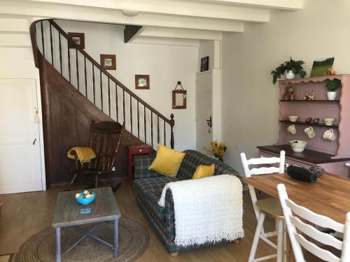 Montemboeuf Casa | Charming 1-bed cottage Montemboeuf