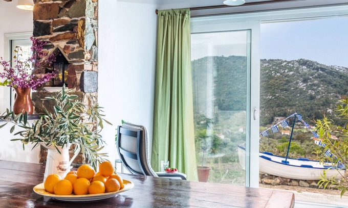Stafylos Casa | Charming 1-Bed House in Stafylos