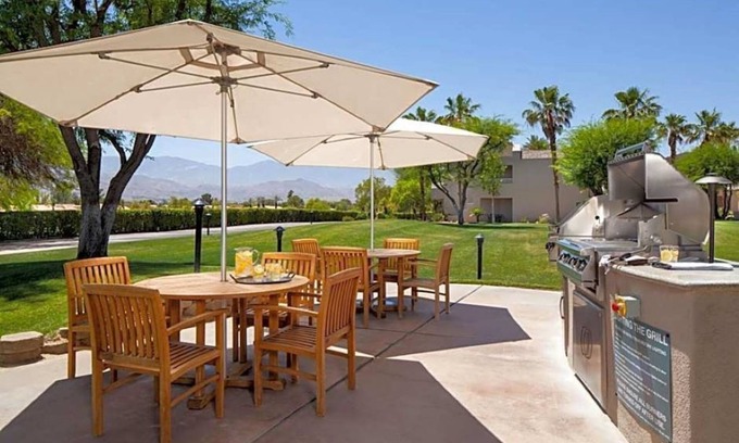Rancho Mirage Villa | Charming 1 Bedroom Premium Villa in amazing Rancho Mirage!